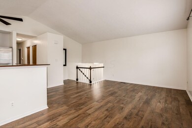 007_679 Cypress Creek Dr-1003