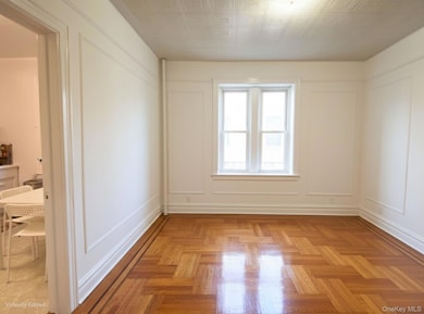 35-51 30th St, Astoria, NY 11106 - photo 3