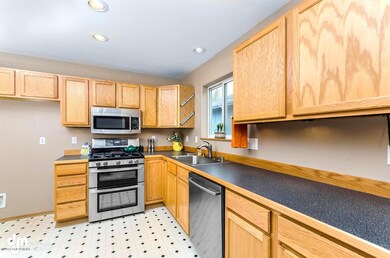 3754 Sycamore Loop Anchorage-large-016-K