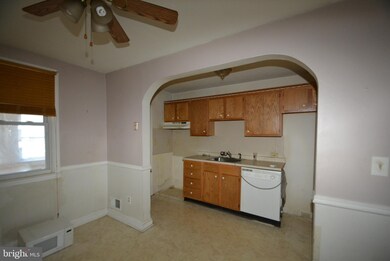 2526 Tolley St, Baltimore, MD 21230 - photo 7