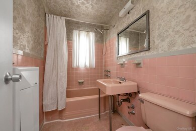 1276 Edison Ave unit A, Bronx, NY 10461 - photo 6