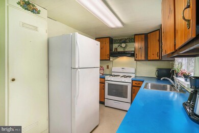 1625 Willow Ave, Hatboro, PA 19040 - photo 7