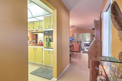 2886 Frenley Dr. E40-2