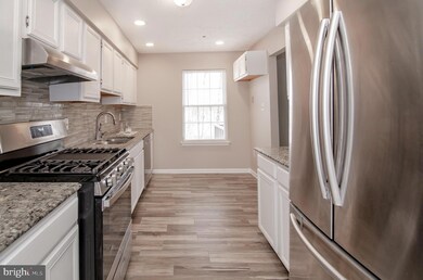 7246 Mahogany Dr, Hyattsville, MD 20785 - photo 7