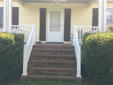 124 West Hill Rd, Staunton, VA 24401 - photo 4