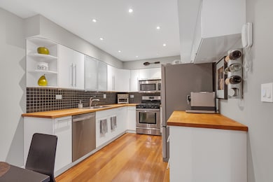 727 Killarney Ct unit 2D, Schaumburg, IL 60193 - photo 7