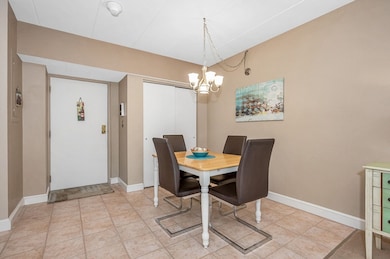 137 Franklin St unit 102, Stoneham, MA 02180 - photo 6