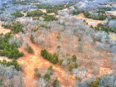 LOT 9 on the left  & 10 on the right