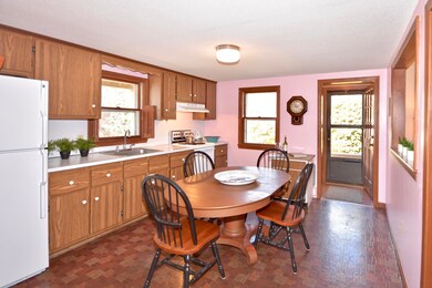 504 Williston Rd, Bourne, MA 02532 - photo 5