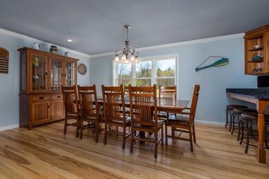 06-Dining Room 1