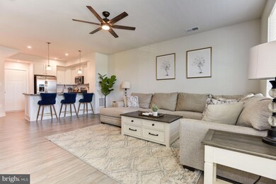 10122 American Pharoah Ln unit 45, Laurel, MD 20723 - photo 5