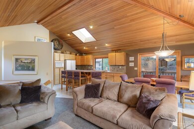 57665 Red Cedar Ln, Sunriver, OR 97707 - photo 5