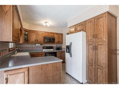 6995 Highway 335 NE, New Salisbury, IN 47161 - photo 4