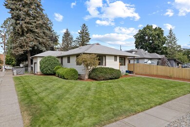 104 6th St, Cheney, WA 99004 - photo 5