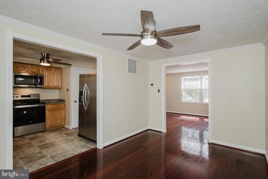 9221 Connell Ct, Columbia, MD 21046 - photo 7