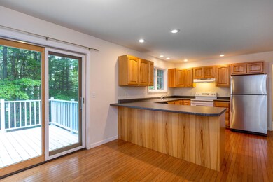 19 Eric Dr, Topsham, ME 04086 - photo 5
