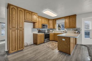 1445 N 2925 W, Layton, UT 84041 - photo 7