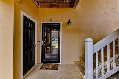 Extra storage at entry