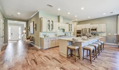 Kitchen with breakfast bar island