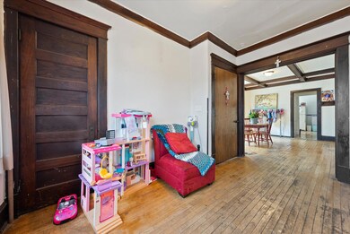 2223 N 17th St unit 2225, Milwaukee, WI 53205 - photo 3