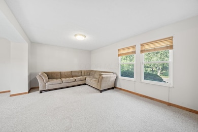 27-web-or-mls-A7402241