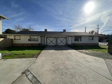 415 Lake Blvd