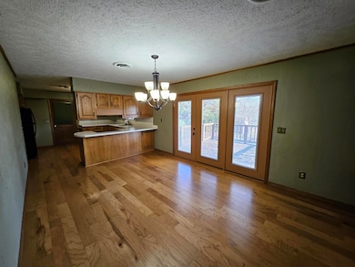 1105 N 14th St, Monett, MO 65708 - photo 2