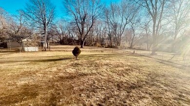 1502 NW B St, Blue Springs, MO 64015 - photo 5