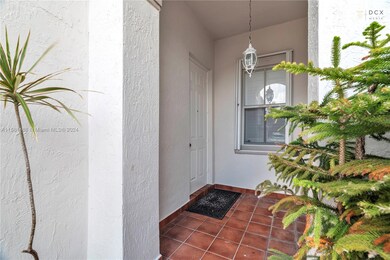 10972 NW 43rd Terrace, Doral, FL 33178 - photo 4