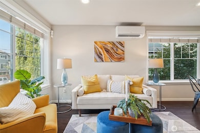 6562 5th Ave NE unit C, Seattle, WA 98115 - photo 4