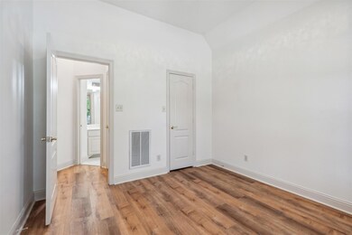 8512 Bridge St, North Richland Hills, TX 76180 - photo 7