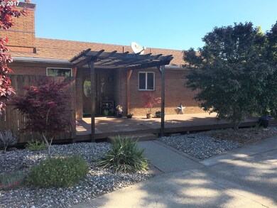 unlisted-address, the Dalles, OR 97058 - photo 3