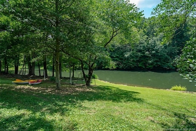 3619 Wagner Dr, Floyds Knobs, IN 47119 - photo 4