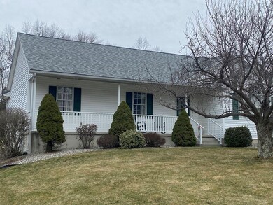 34 Allison Ln, Ludlow, MA 01056 - photo 4