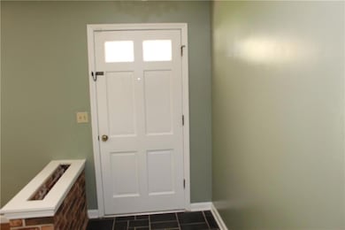 1179 Old Coach Rd, Stone Mountain, GA 30083 - photo 5