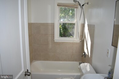 4341 Eldone Rd, Baltimore, MD 21229 - photo 7