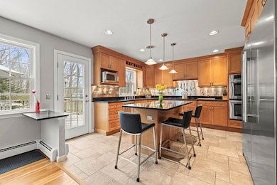 Gourmet kitchen