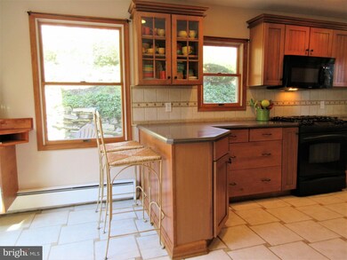 306 Lismore Ave, Glenside, PA 19038 - photo 4