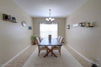 IMG_9267_8_9_Interior 2