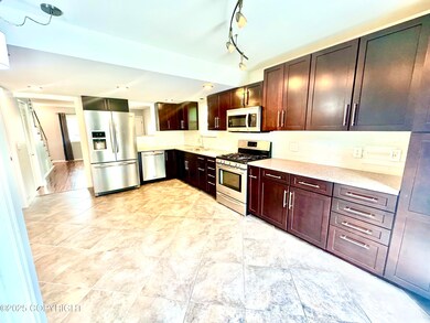 3643 Chaffee Cir, Anchorage, AK 99517 - photo 5