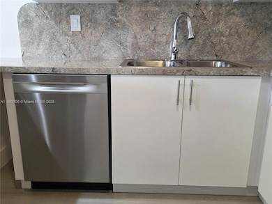 8888 SW 131st Ct unit 308, Miami, FL 33186 - photo 5