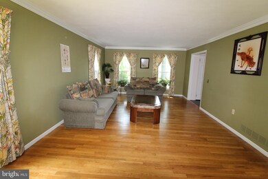 232 Village Rd E, Princeton Junction, NJ 08550 - photo 2