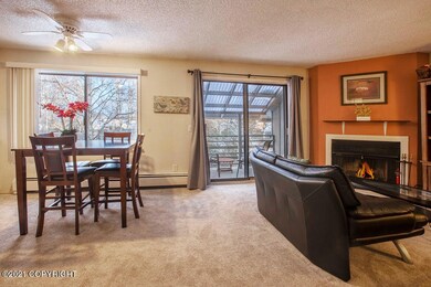3011Lois#115_088-HDR