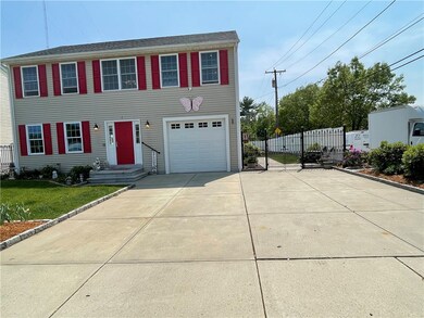 1 Pershing St, East Providence, RI 02914 - photo 2