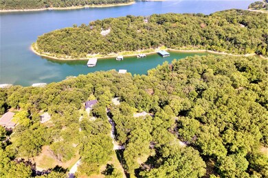 4_DJI_0004_sRGB_Oak_Tree_Lane_Lores