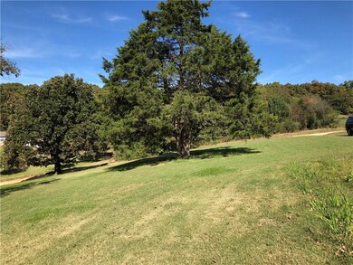 15385 Meadow Ln, Lowell, AR 72745 - photo 2