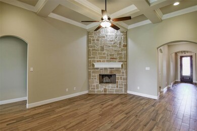 3100 White Horse Ct, Granbury, TX 76049 - photo 2