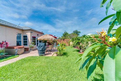6956 Hammock Trace Drive-3