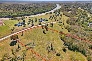 This open lot is a true blank canvas, ready for your ideas, your plans and your future.