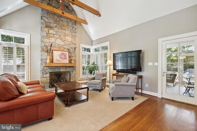 4650 N Dittmar Rd, Arlington, VA 22207 - photo 3